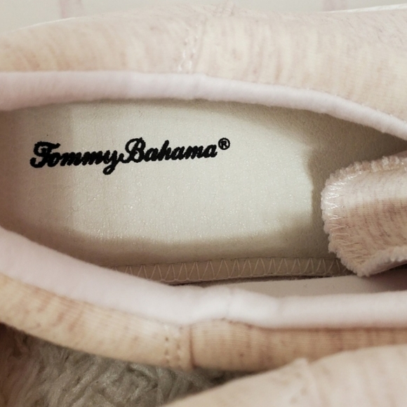 Tommy Bahama | Women's Loafers Shoes 9.5 - Picture 2 of 6